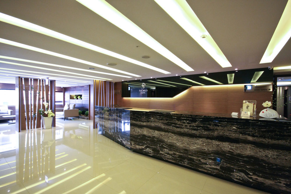 Talmud Hotel Yizhong Тайчжун Экстерьер фото